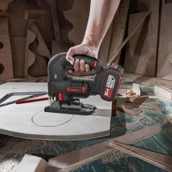 Kress KUE26 20Volt 4.0Ah Li-ion Çift Akülü Profesyonel Kömürsüz Devir Ayarlı Şarjlı Dekupaj Testere