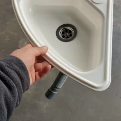 KIRILMAZ DAYANIKLI EVYE MOLDERİS Siyah