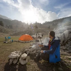 ÜÇ AYAK IZGARA