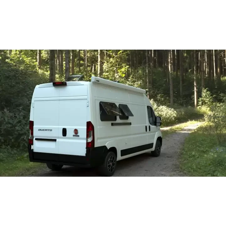 Berhimi M44 Kasetli Duvar Tipi Karavan Tentesi 2.50x2.00 Beyaz Kasa