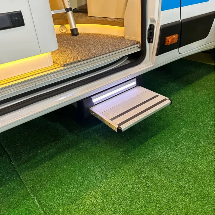 Bustronic Pickpath 550 mm 12V Ducato Boxer Jumper Işıklı Karavan Basamağı