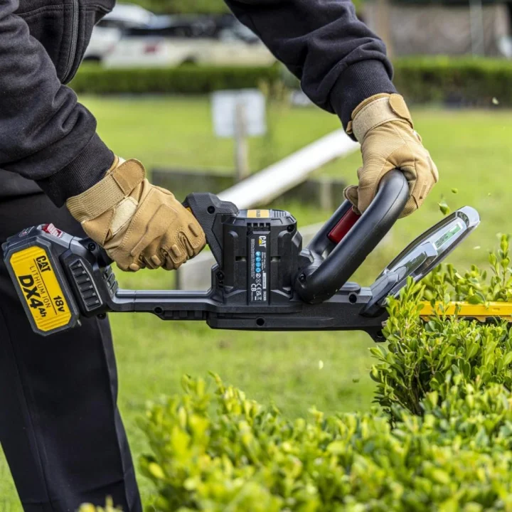 CAT DG220 18Volt 4.0Ah Li-ion Tek Akülü Kömürsüz 61CM Profesyonel Çit Budama