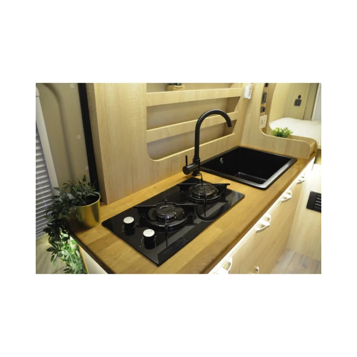 SATILIK SIFIR KM OTOMATİK VİTESLİ LÜKS KARAVANLAR