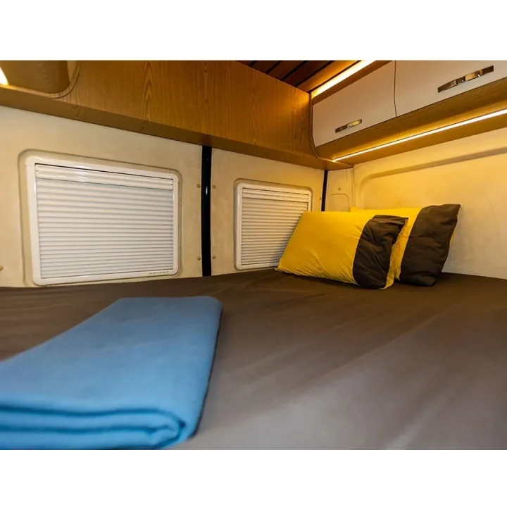 SUGA 50x35 cm Amortisörlü Karavan Penceresi Çift Akrilik Cam Sineklik & Güneşlik