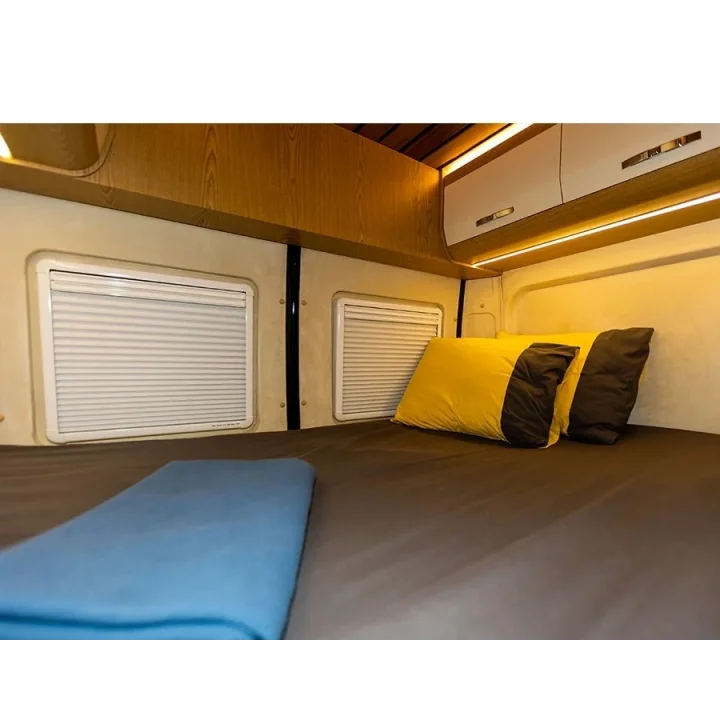SUGA Amortisörlü Karavan Cam Pencere 90cm x 45cm
