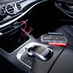 NOCO Genius GB70 12V 2000Amp Ultrasafe Lityum Akü Takviye + Powerbank + Led Lamba