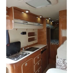 REMIS 40x40 Heki Çevirme Kollu Karavan Tavan Havalandırma