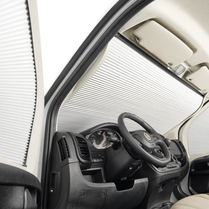 Dometic FP 220 Ön Cam ve SP 300 Yan Cam Ducato Güneşlik Seti