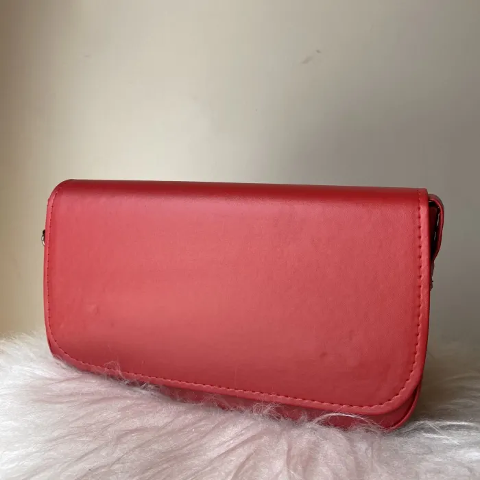 BAGET ÇANTA KIRMIZI