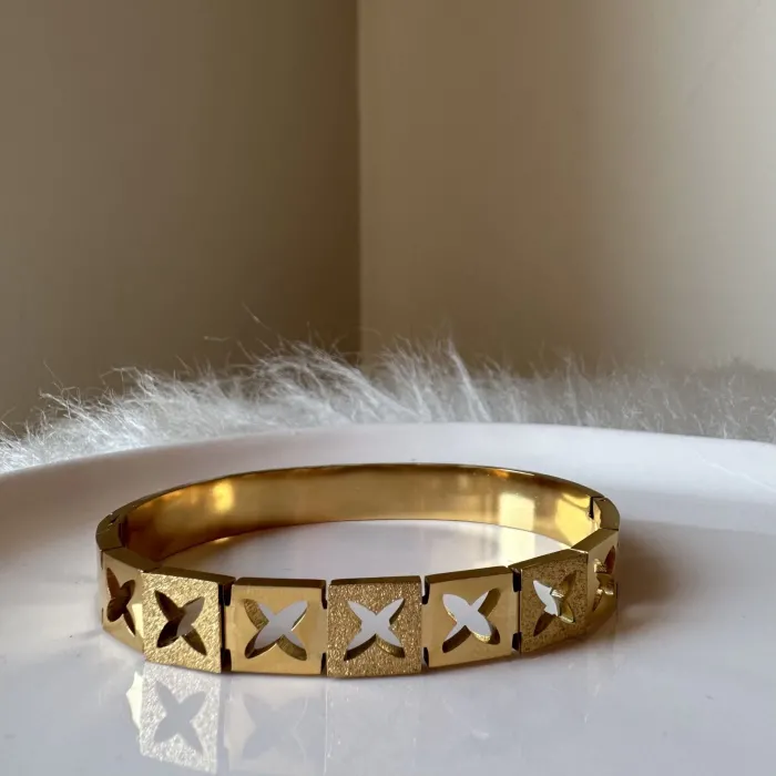 ÇELİK KELEPÇE BİLEKLİK KELEBEK