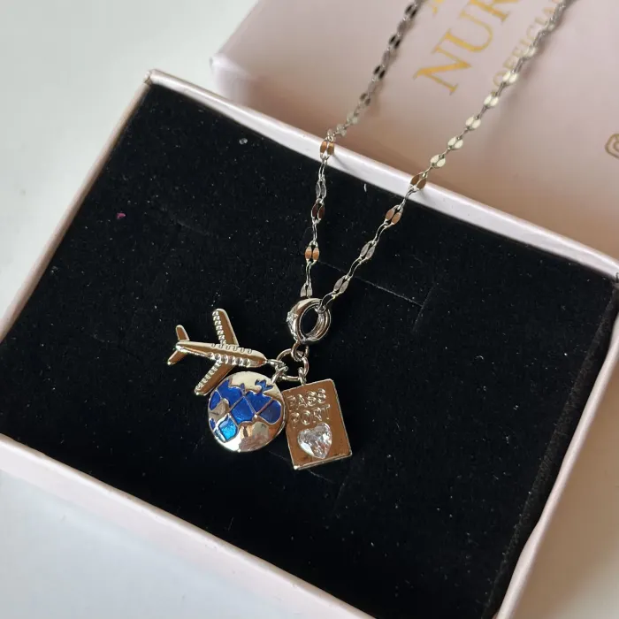 Çelik manifest charm kolye