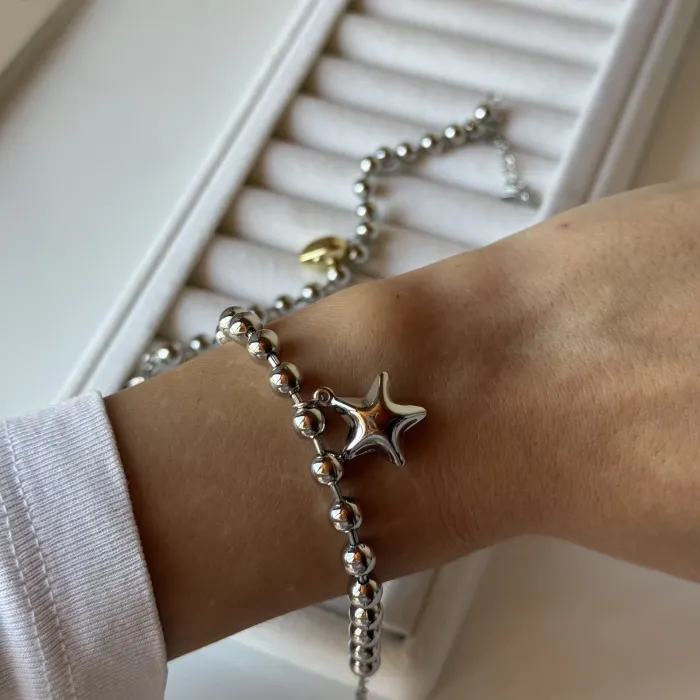 Charm detaylı bileklik