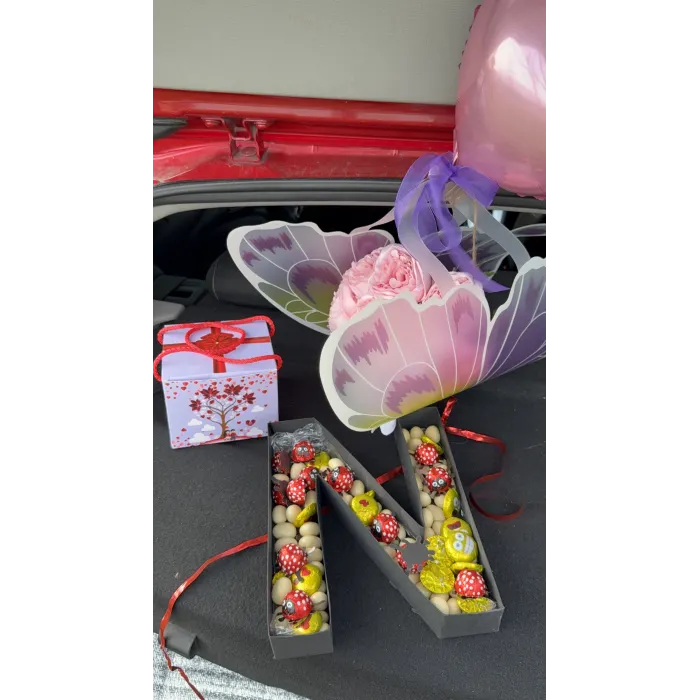 ÇİKOLATA DOLU HARFLİ ÖZEL KUTU