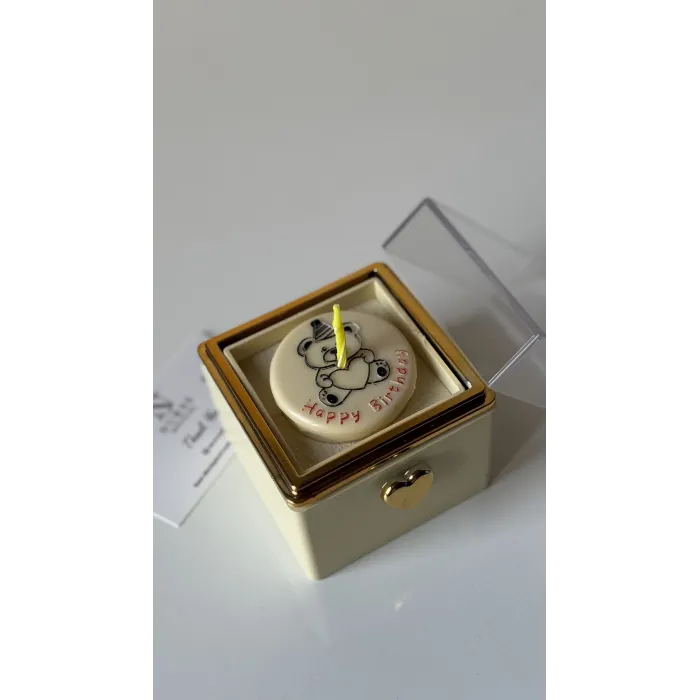 Doğum günü/ üflemeli dönen kutu (krem)