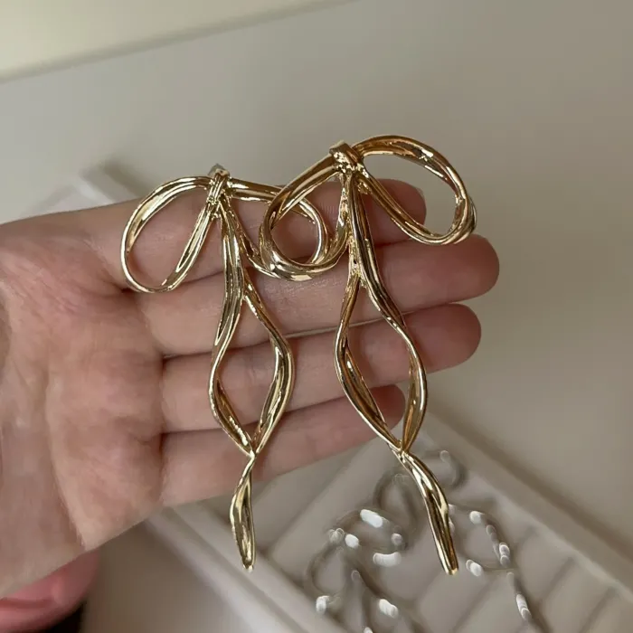 FİYONK PINTEREST KÜPE GOLD