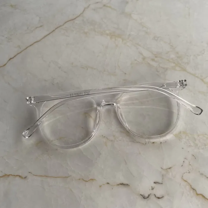 İTHAL ŞEFFAF GÖZLÜK