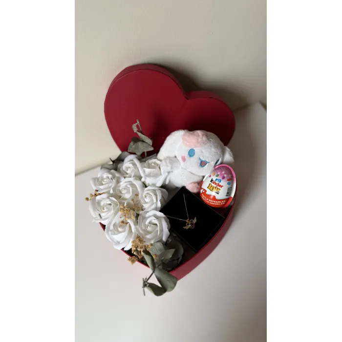 Özel güllü ayıcıklı kutu