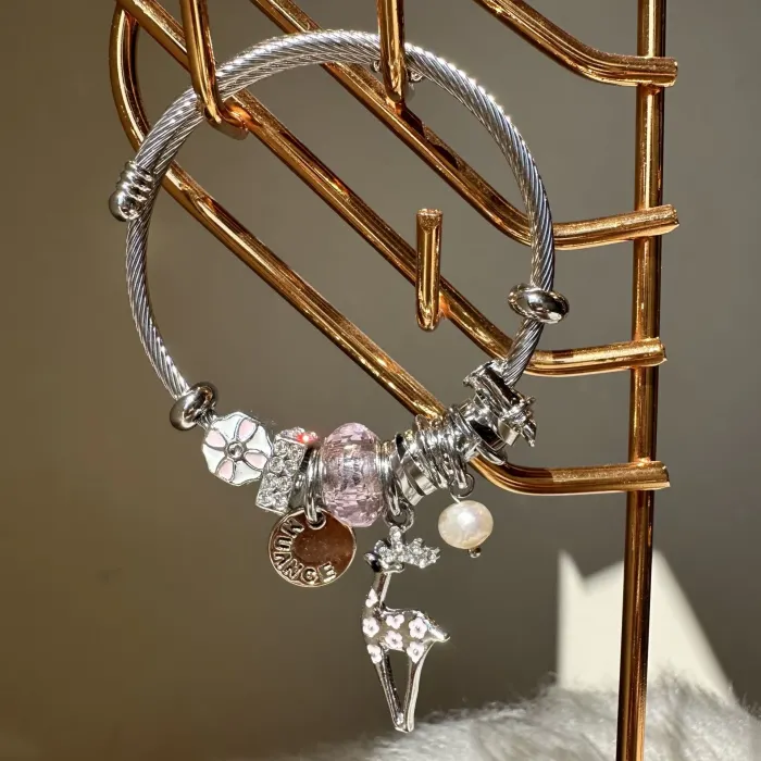 PEMBE GEYİK ÇELİK BİLEKLİK