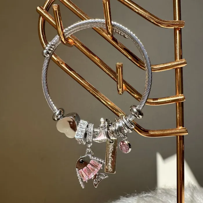 TAŞLI BALIK ÇELİK BİLEKLİK PEMBE