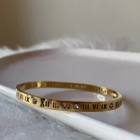 ÇELİK ROMA RAKAMLI TAŞLI BİLEKLİK