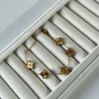 Van cl**f gold bileklik çelik