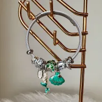 YEŞİL İSTİRİDYE ÇELİK BİLEKLİK