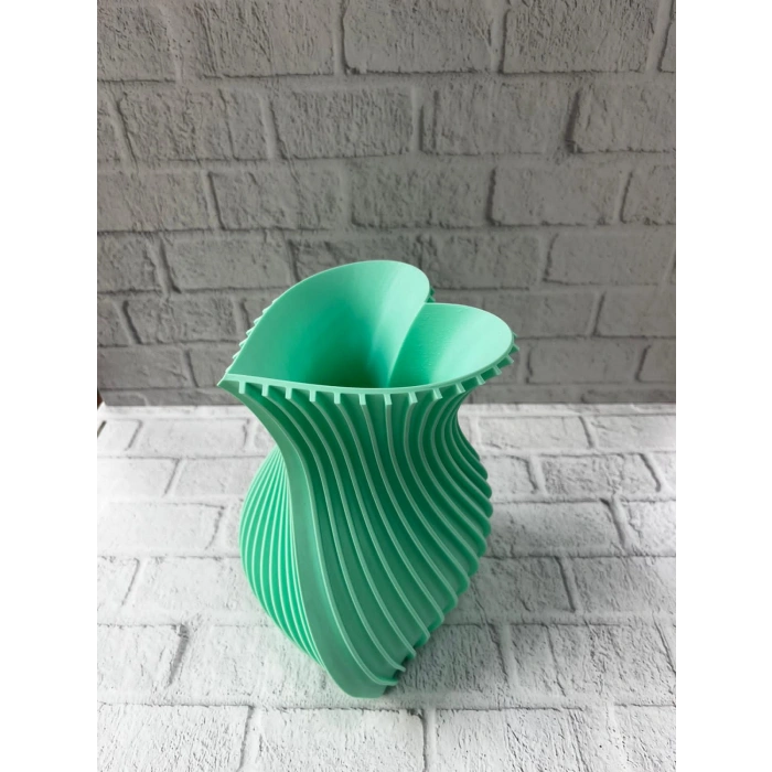 Nevamel® 24 cm Turkuaz Kalp Formlu Büyük Boy Vazo Estetik Dekor Ürünü