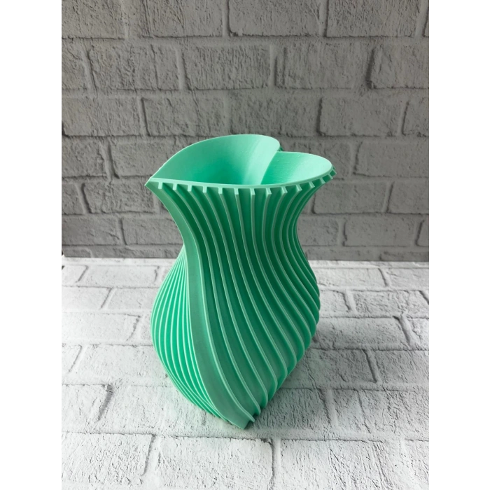 Nevamel® 24 cm Turkuaz Kalp Formlu Büyük Boy Vazo Estetik Dekor Ürünü