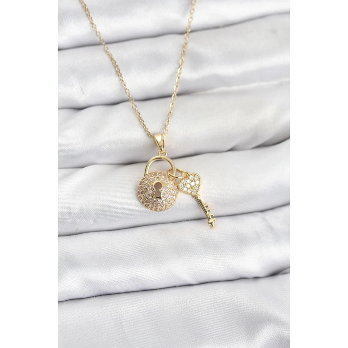 Nevamel® 316L Çelik Zincir Gold Renk Kilit Anahtar Model Zirkon Taşlı Kadın Kolye 5886