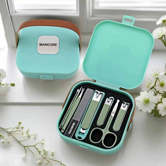 Nevamel® 8 Parça Çantalı Manikür Seti