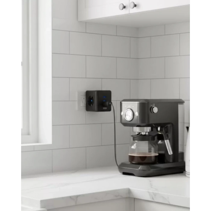 Nevamel® Akım ve Voltaj Korumalı Küp Priz 3 USB Destekli