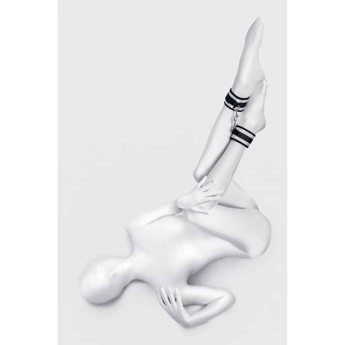 Nevamel® Anonymo Bdsm Ayak Kelepçe, Saten, Gümüş, 28,5 Cm