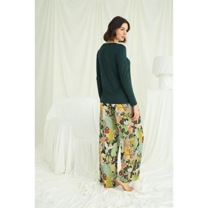 Nevamel® Çiçek Ve Yaprak Desenli Pijama Takımı