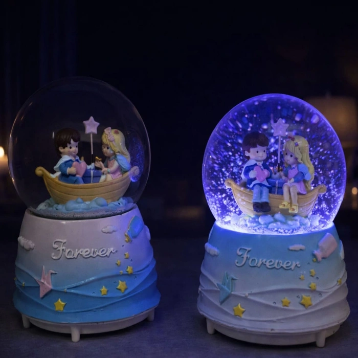 Nevamel® Forever Romantik Çift Figürlü Işıklı Otomatik Büyük Boy Kar Küresi