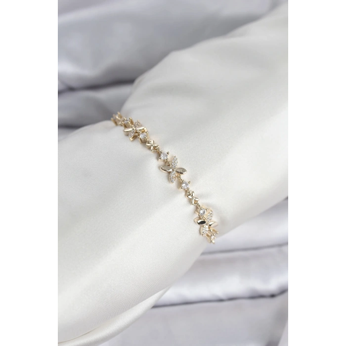 Nevamel® Gold Renk Yonca Model Zirkon Taşlı Asansörlü Kadın Bileklik 5886