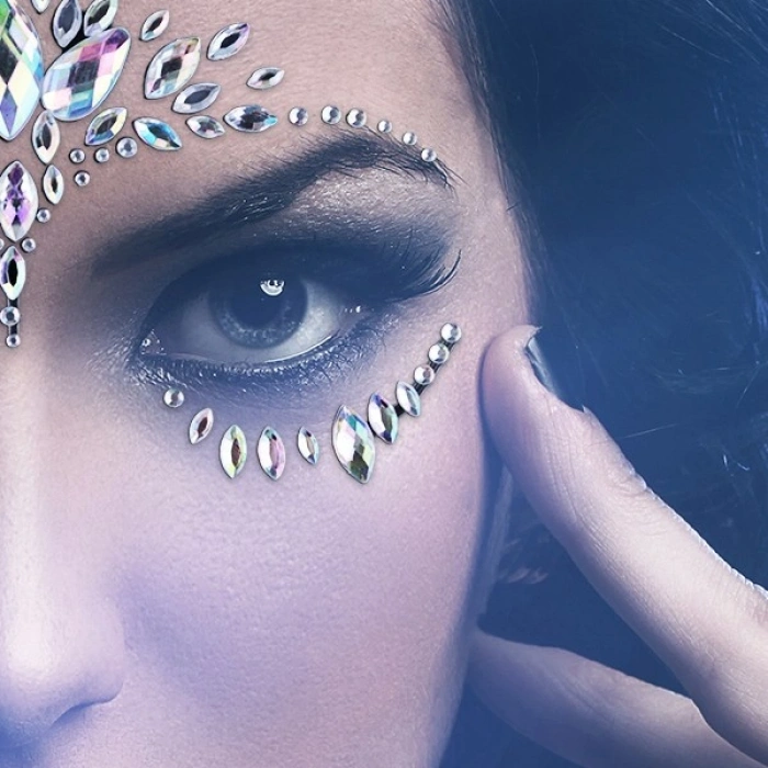 Nevamel® Gümüş Taşlı Makyaj Yüz Süsü