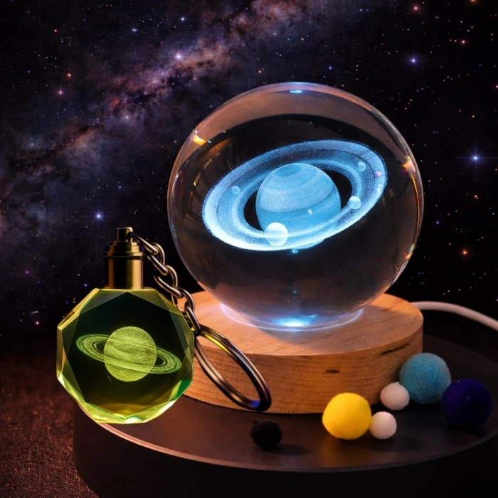 Nevamel® Işıklı Satürn Gezegen Tasarımlı Cam Küre Ve Kristal Anahtarlık Hediye Seti