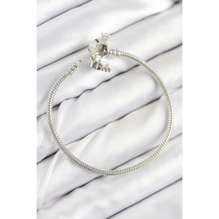 Nevamel® Pirinç Charm Zirkon Taşlı Taç Model Gümüş Renk Kadın Bileklik 5886