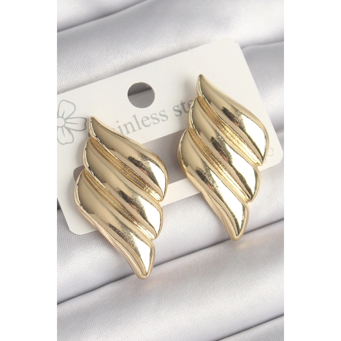 Nevamel® Pirinç Gold Renk 3 Sıralı Dalgalı Model Kadın Küpe 5886