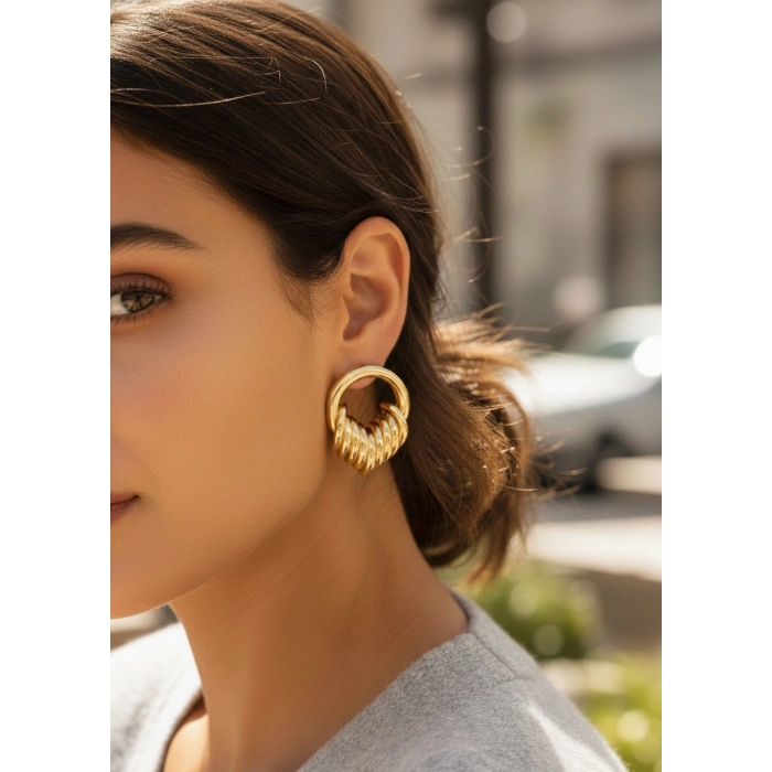 Nevamel® Pirinç Gold Renk Halka Sarmal Model Vintage Kadın Küpe 5886