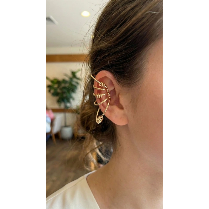 Nevamel® Pirinç Halkalı Model Gold Renk Kıkırdak Küpe 5886