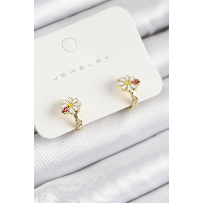 Nevamel® Pirinç Papatya Model Gold Renk Çocuk Küpe 5886
