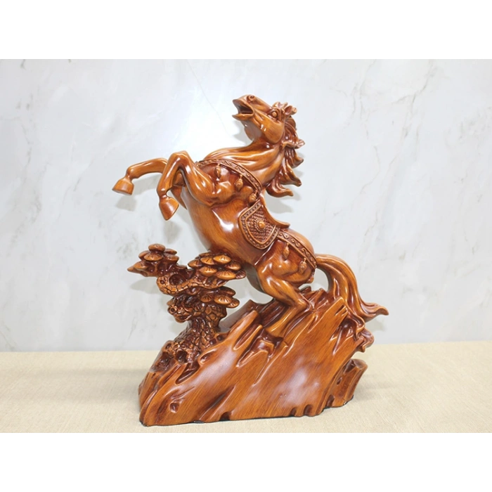 Nevamel Polyester Şahlanmış At Figürü