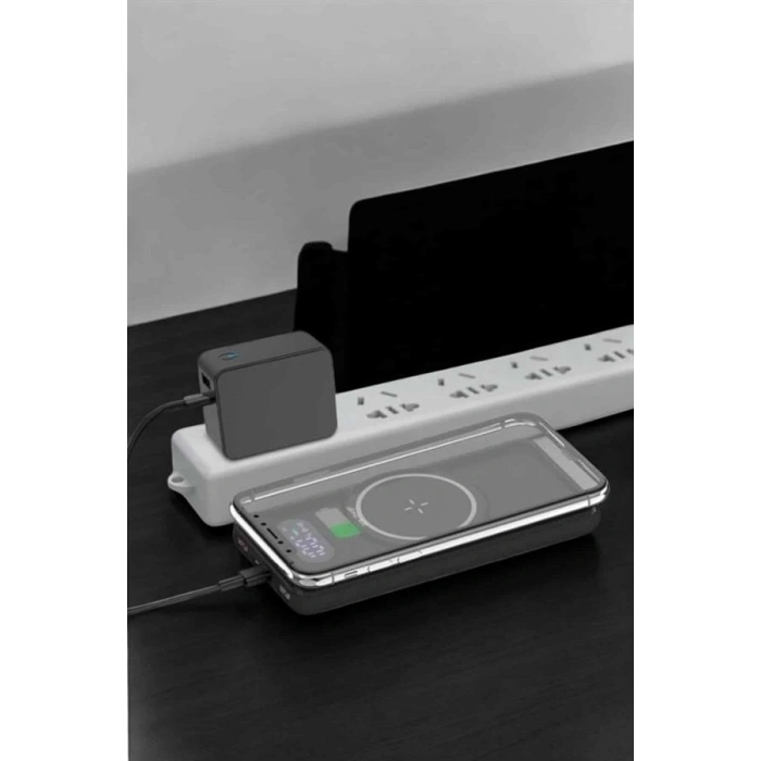 Nevamel® Powerbank Taşınabilir 10.000 Mah Hızlı Şarj Dijital Göstergeli