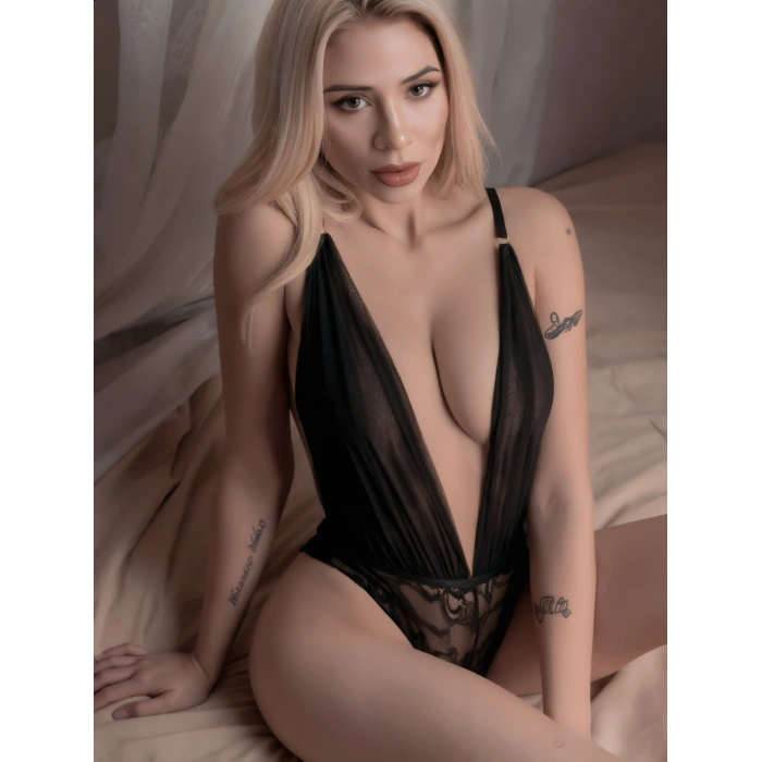 Nevamel® Siyah Dantelli Özel Bölgesi Açık Fantazi Body
