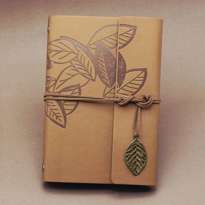 Nevamel® Siyah Yapraklı Deri Defter Ve Beyaz Jel Kalem Seti