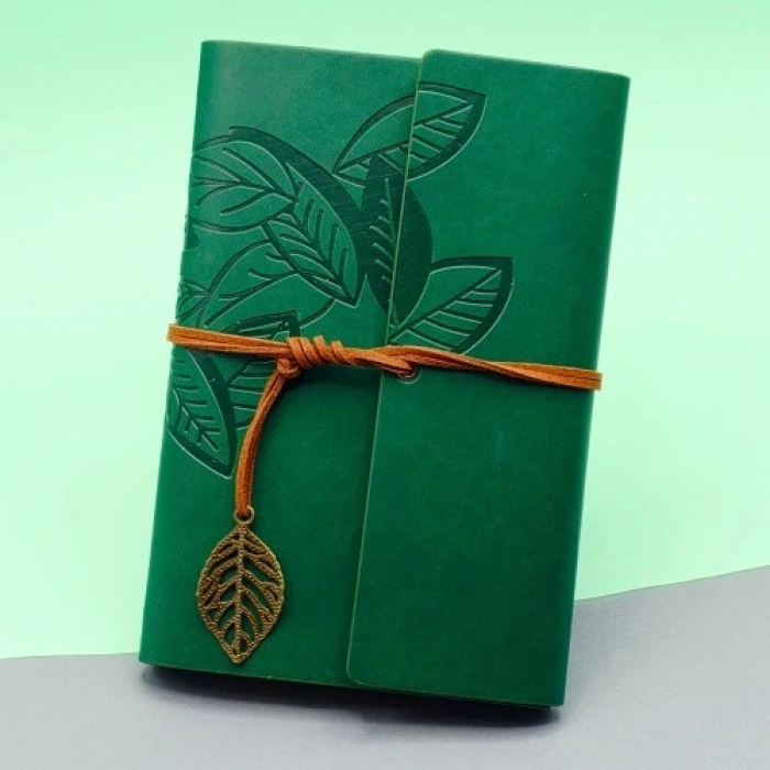 Nevamel  Yeşil Deri Kapaklı Yaprak Desenli Defter