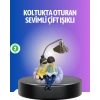 Nevamel® Kitap Okuyan Çift Figürlü Gece Lambası Romantik Dekoratif Masa Lambası
