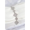 Nevamel® Pirinç Zirkon Taşlı Yonca Model Gümüş Renk VIP Seri Kadın Bileklik 5886