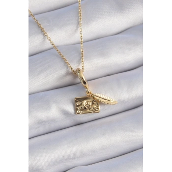 Nevamel® 316L Çelik Gold Renk Kalp Detay Mektup Figür Charm Model Kadın Kolye 5886